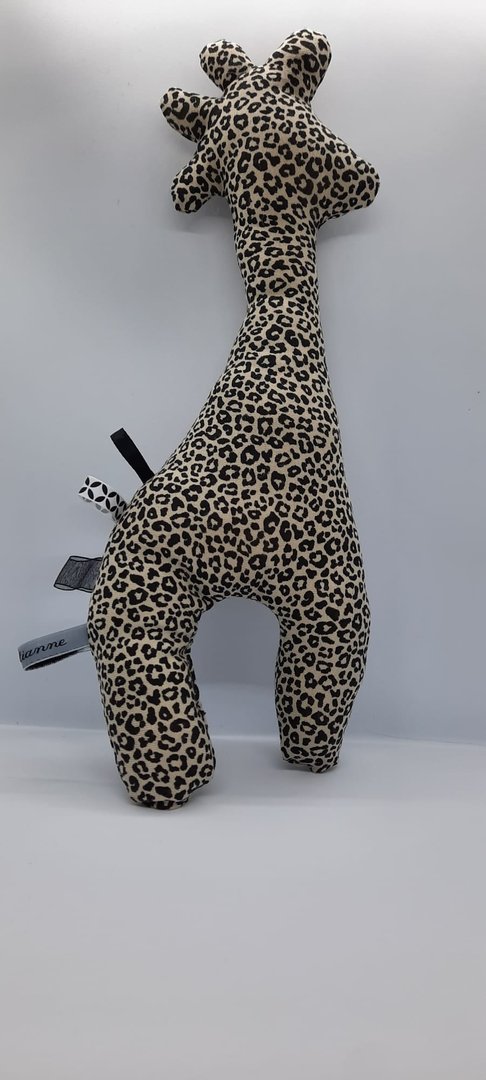 Giraffe knuffel 32 cm hoog - zand/zwarte panterprint